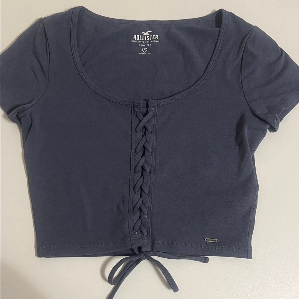 Hollister Navy Tie-Back Cropped Top